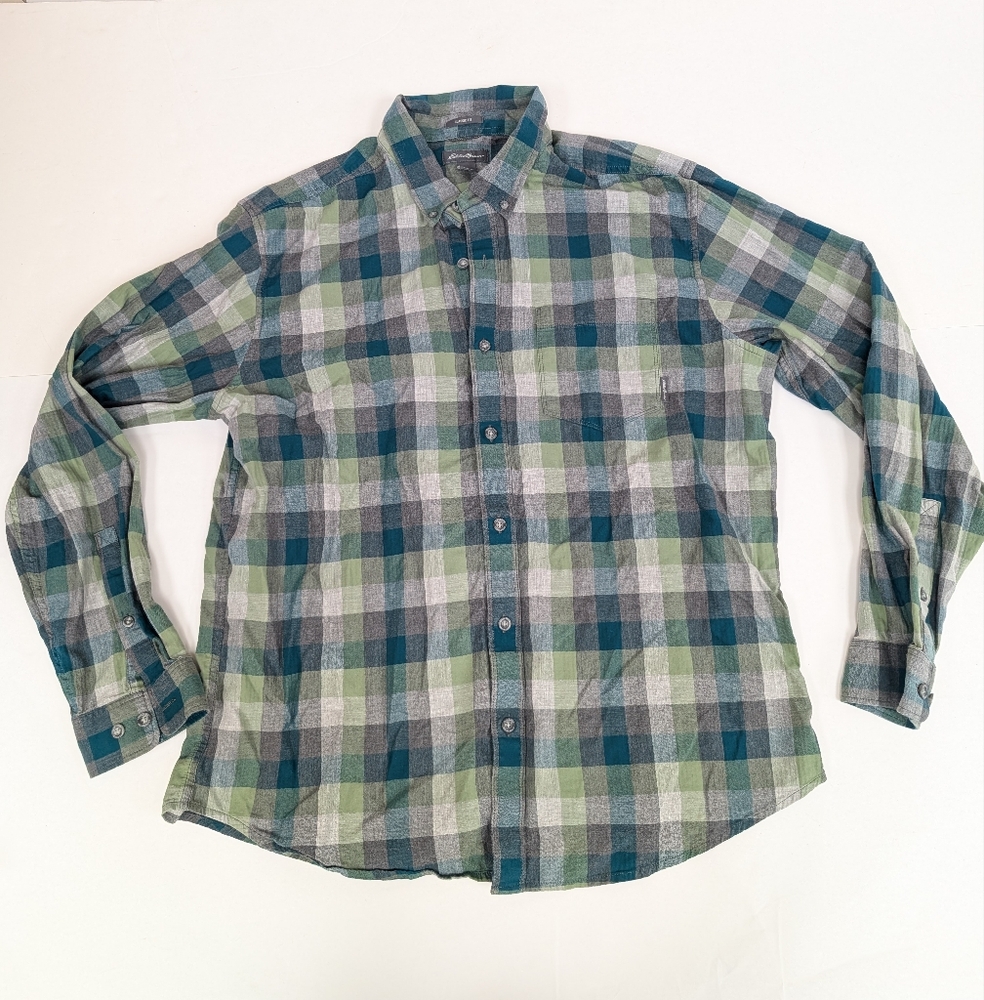 Eddie Bauer Classic Fit 100% Cotton Green Flannel Button Up XL [167]